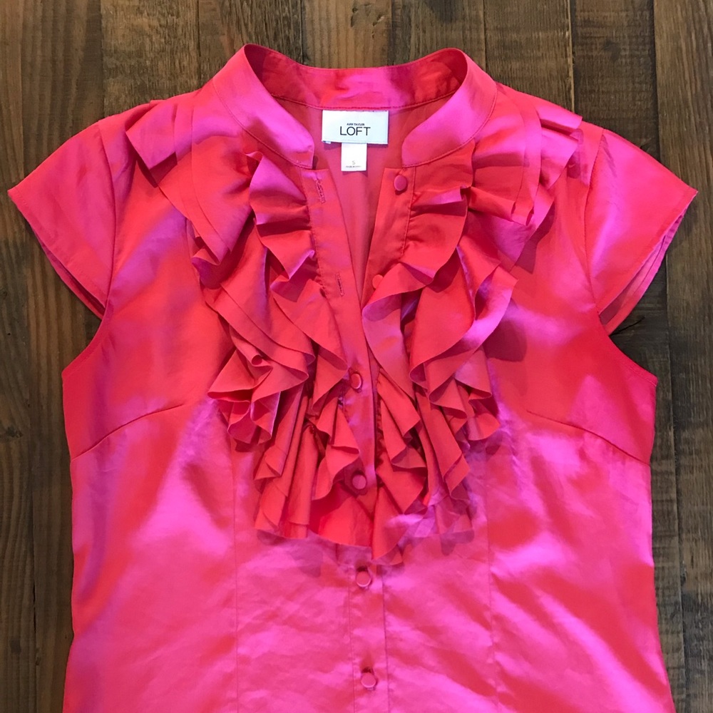 Loft - Pink Ruffle Short Sleeve Shirt - Size: S
